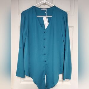 NWT Beautiful Blouse